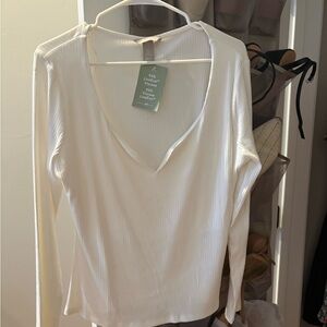 H&M White V-Neck Long Sleeve Top size L NWT